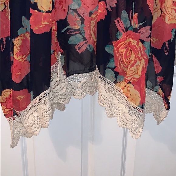 Kimono - Picture 2 of 2